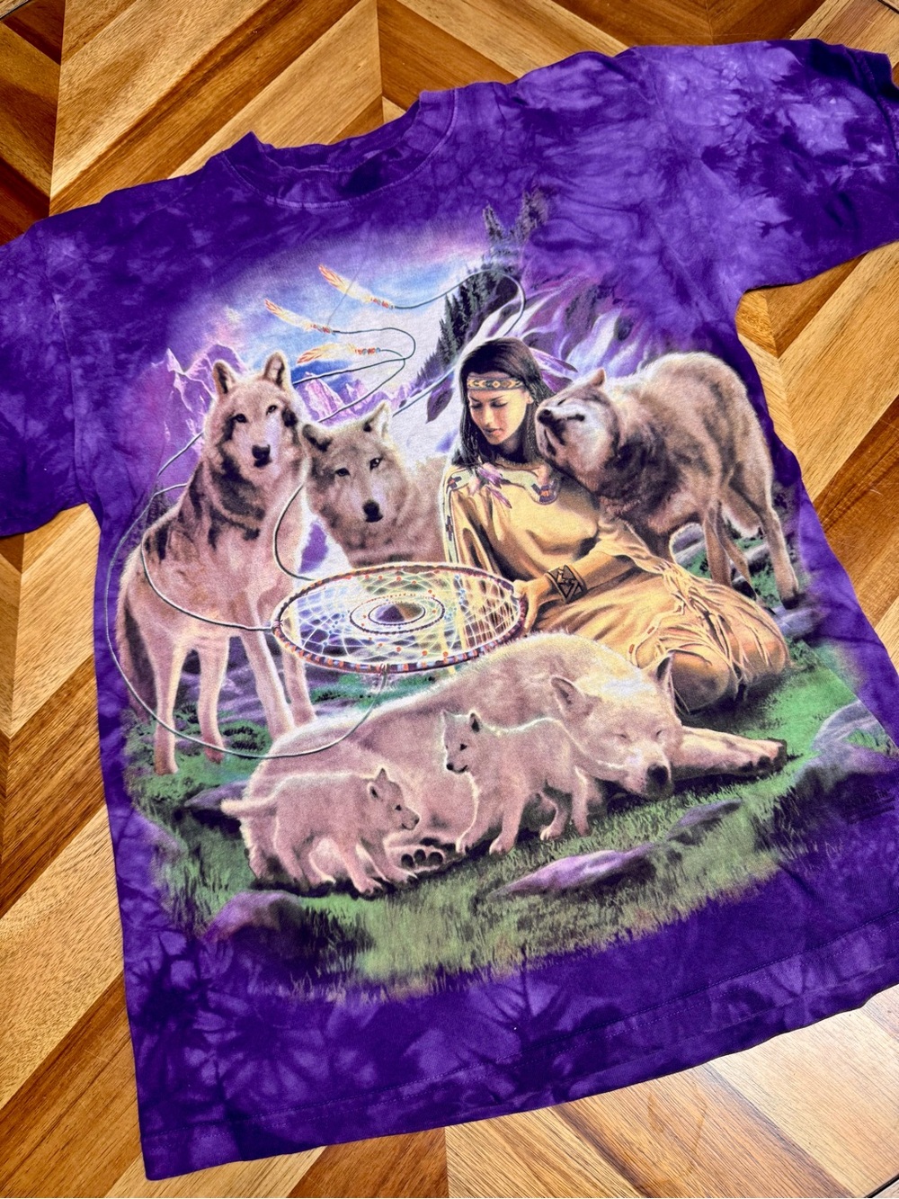 Vtg The Mountain Girl with Wolves Purple Tie Dye Shirt
